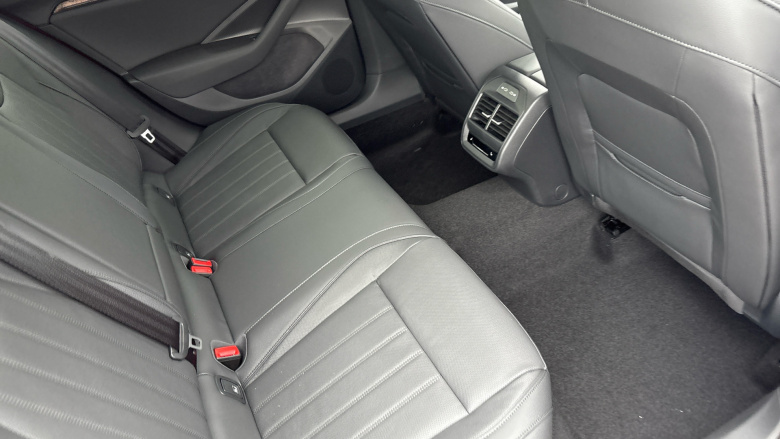 Skoda Superb 2.0 TSI Laurin + Klement 4X4 5dr DSG Petrol Hatchback